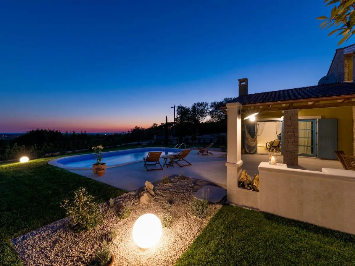 Holiday Home Villa Toscana By Interhome Vilanija